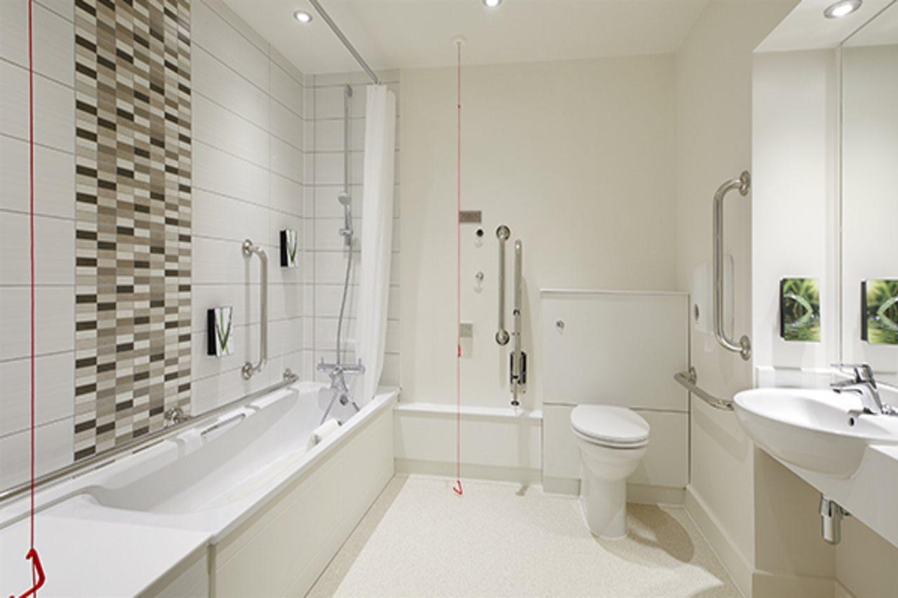 Premier Inn Premier Inn Bagshot Zewnętrze zdjęcie
